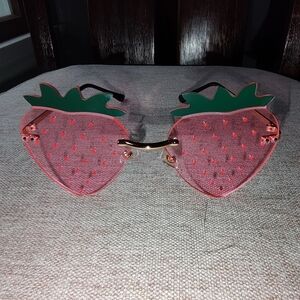 Strawberry Sunglasses NIB With Adjustment Tool